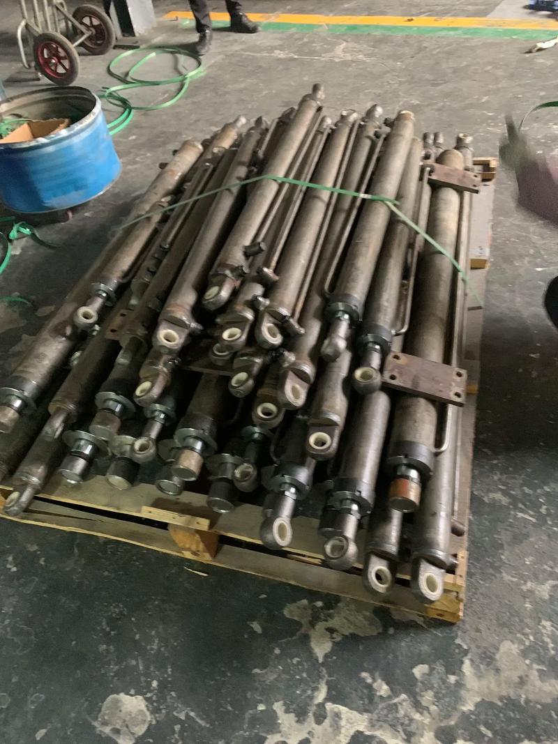 液压油缸 #全国发货欢迎合作 #机械传动配件 #工厂实拍视